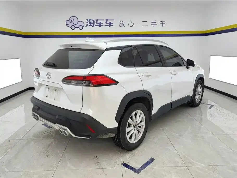 Toyota Corolla Cross 2022 из CN, фото 3