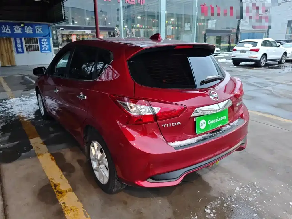 Nissan Tiida 2022 из CN, фото 3