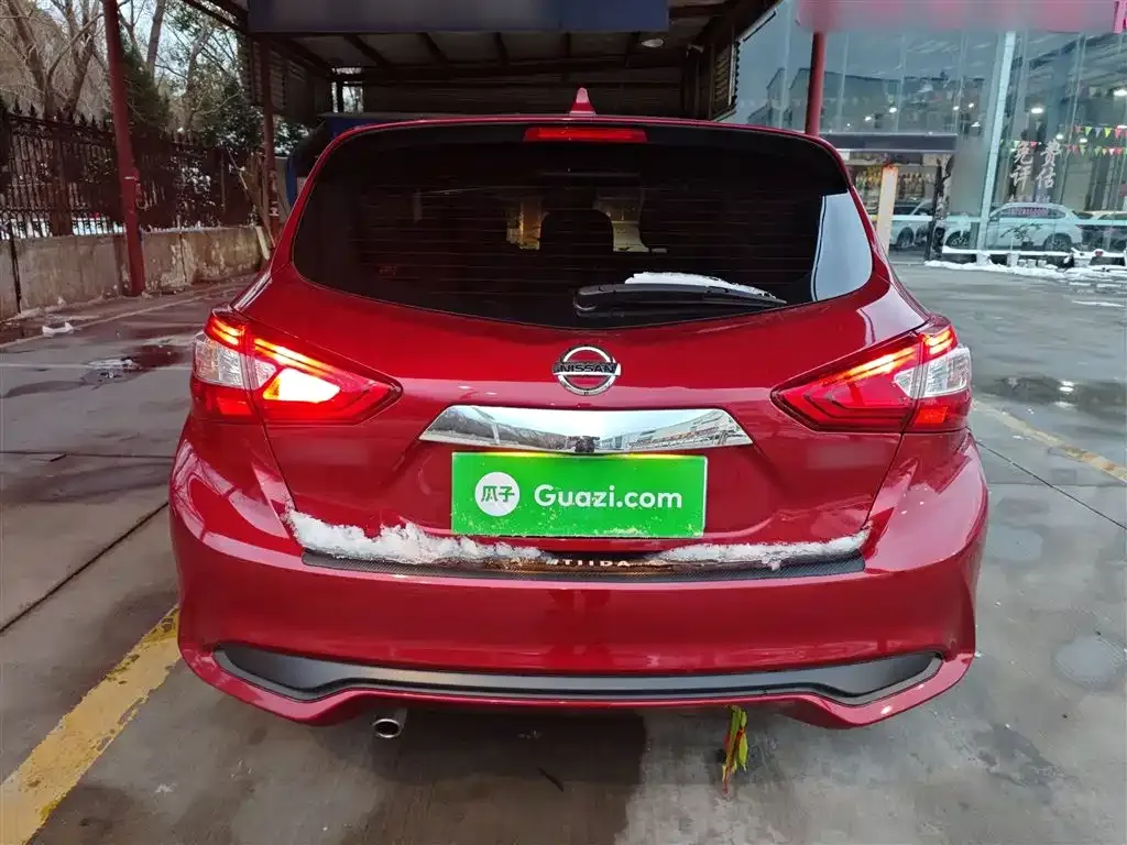 Nissan Tiida 2022 из CN, фото 4