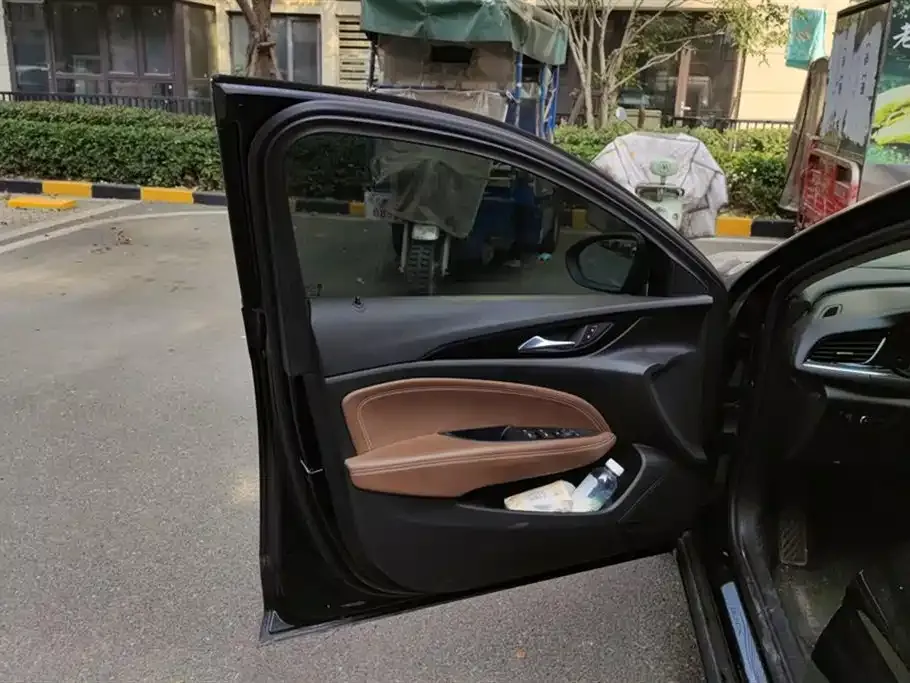 Buick Regal 2023 из CN, фото 8