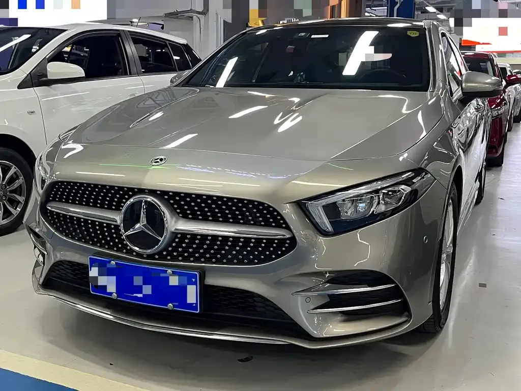 Mercedes-Benz A-Class — фото 1
