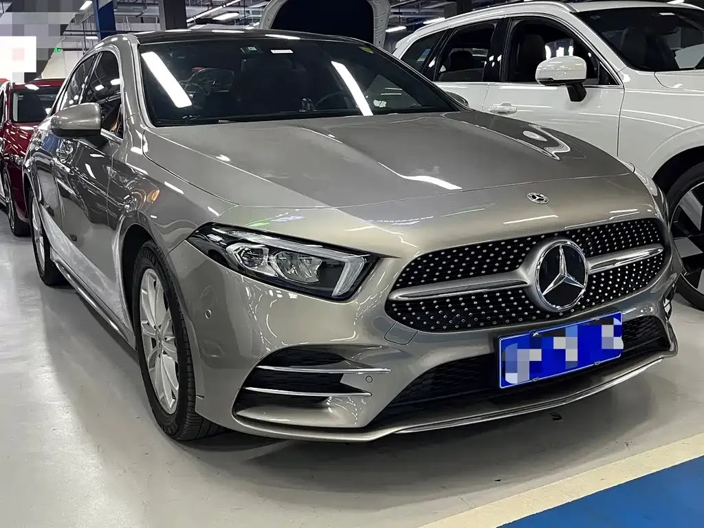 Mercedes-Benz A-Class — фото 10