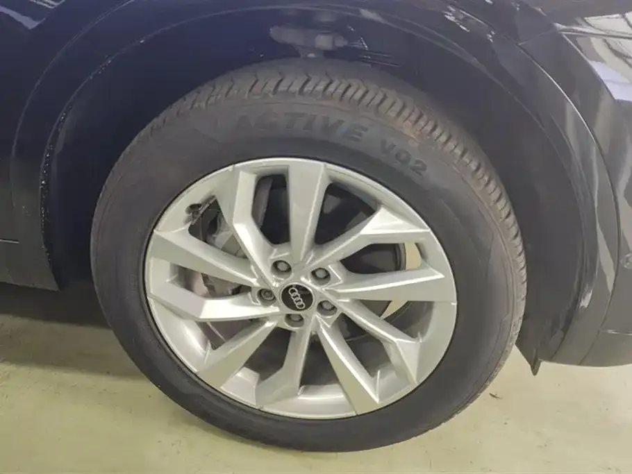 Audi Q5L 2021 из CN, фото 6