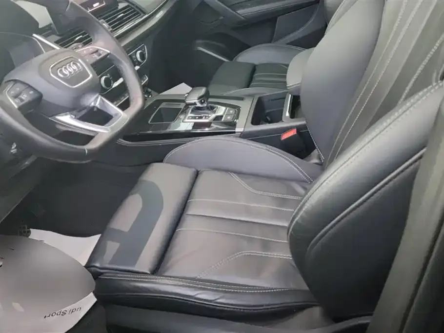 Audi Q5L 2021 из CN, фото 3