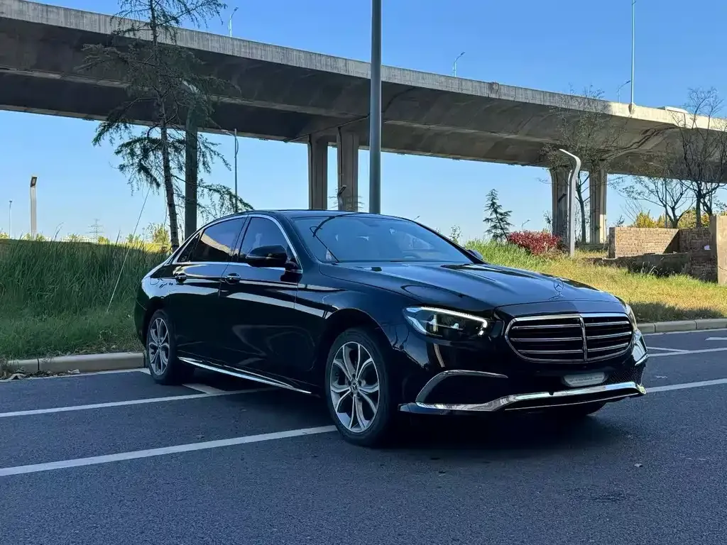 Mercedes-Benz E-Class 2022 из CN, фото 1