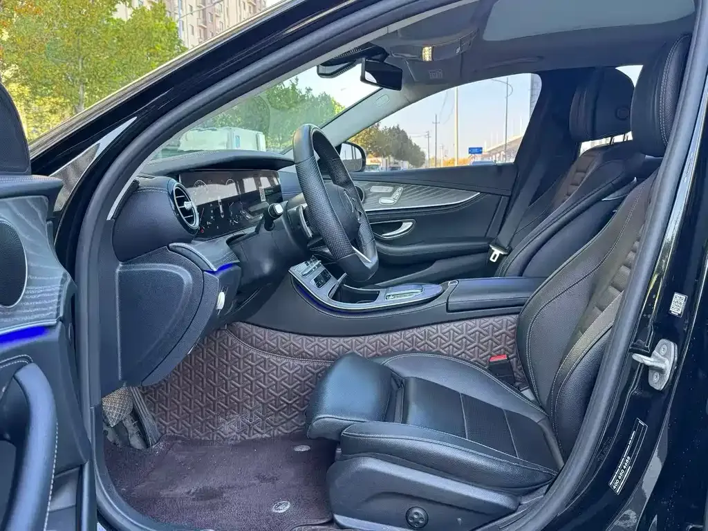 Mercedes-Benz E-Class 2022 из CN, фото 2
