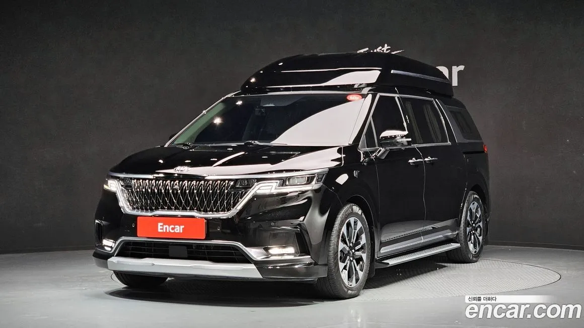 Kia Carnival — фото 1