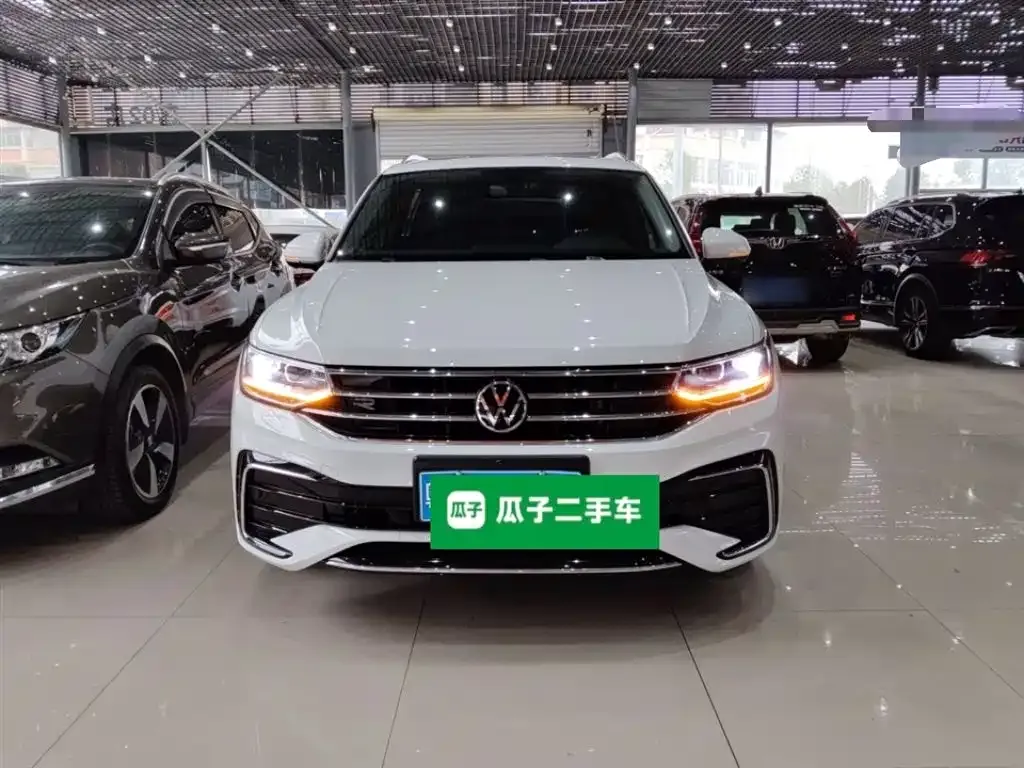 Volkswagen Tiguan L 2023 из CN, фото 9