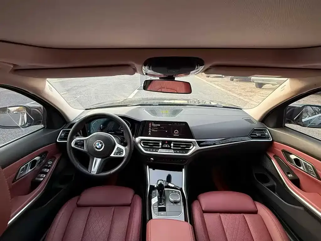 BMW 3 Series 2022 из CN, фото 4