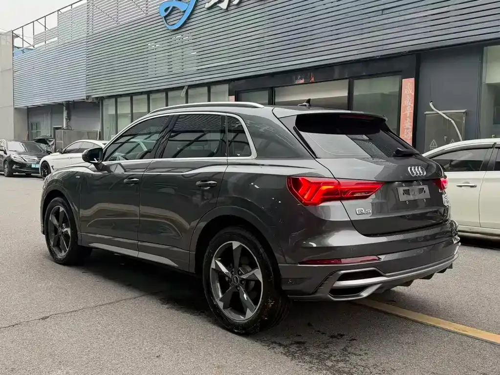 Audi Q3 2021 из CN, фото 9