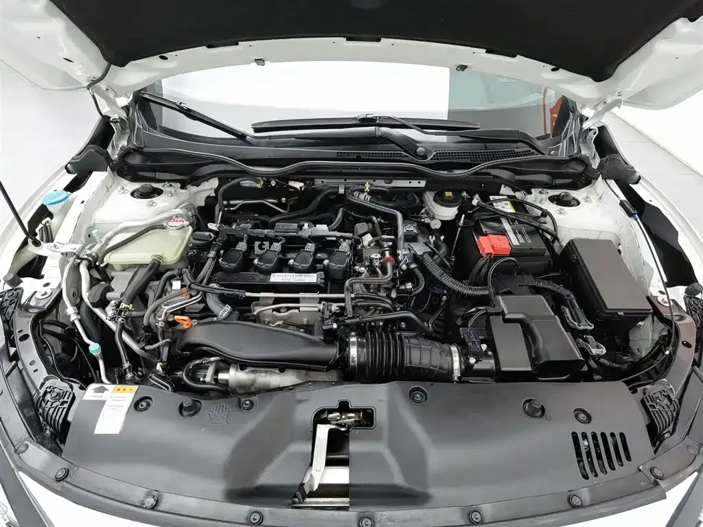 Honda Civic — фото 10