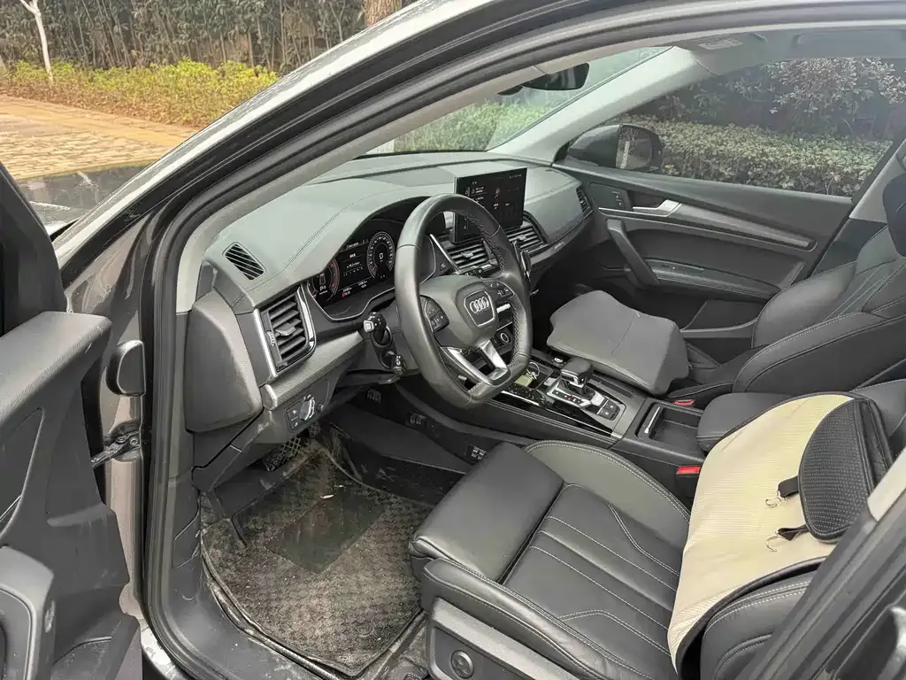 Audi Q5L 2022 из CN, фото 7