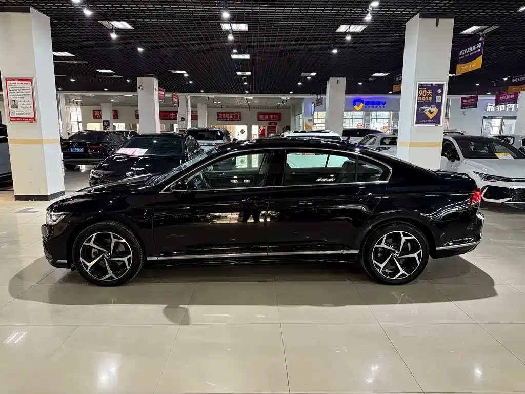 Volkswagen Magotan 2025 из CN, фото 10