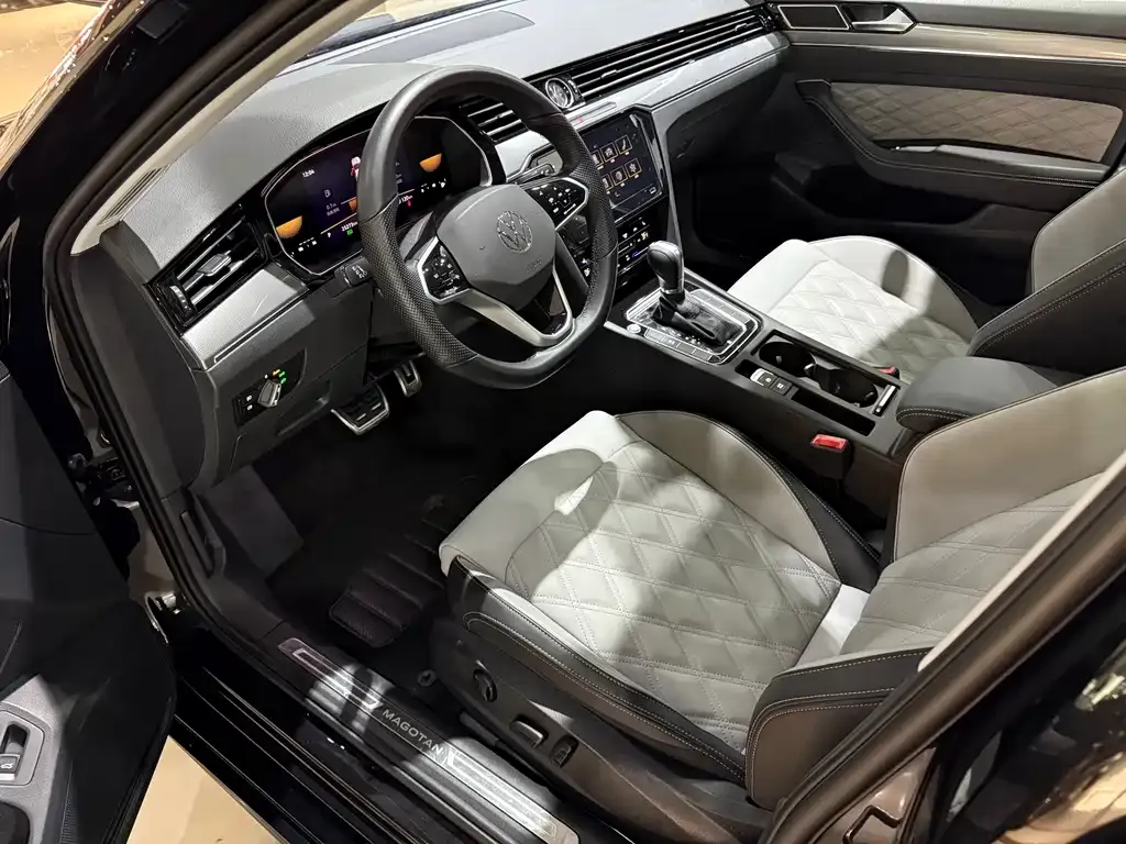Volkswagen Magotan 2025 из CN, фото 5