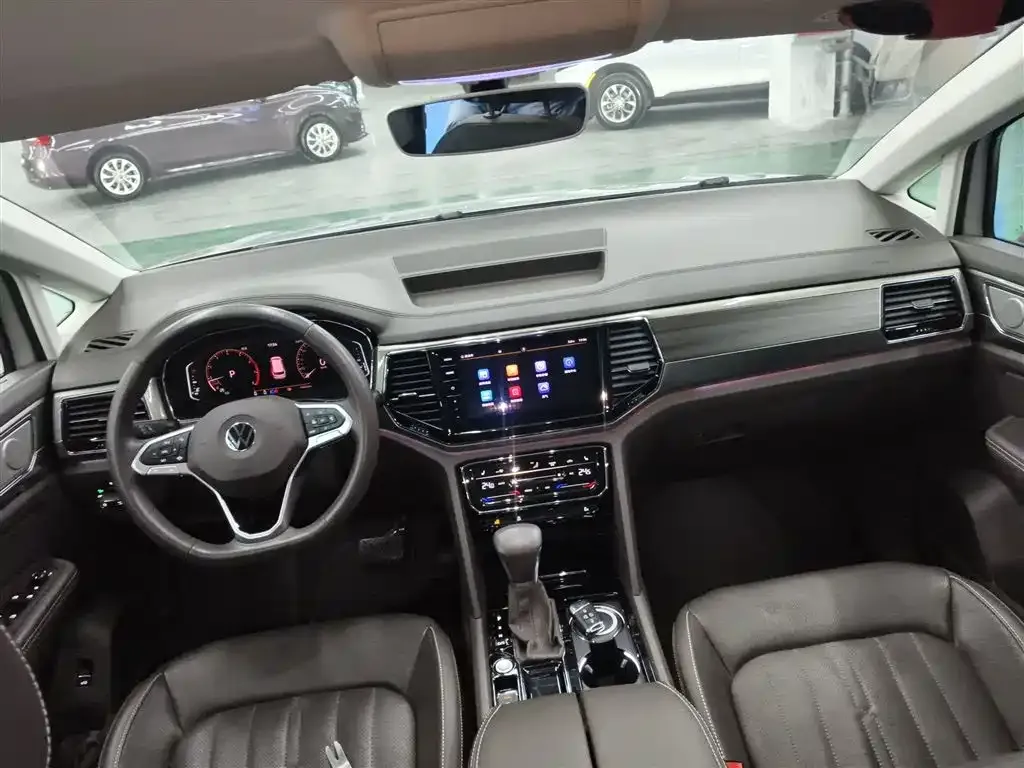 Volkswagen Viloran 2022 из CN, фото 4