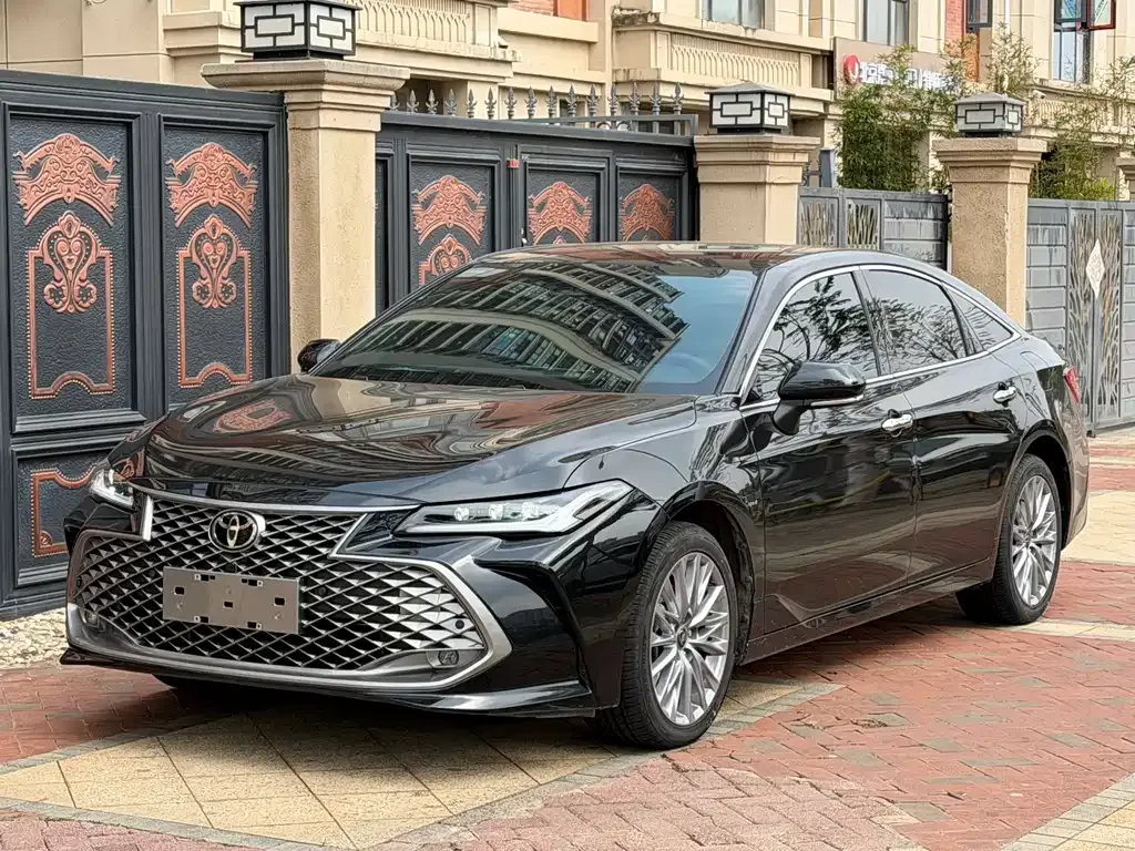 Toyota Avalon 2025 из CN, фото 1