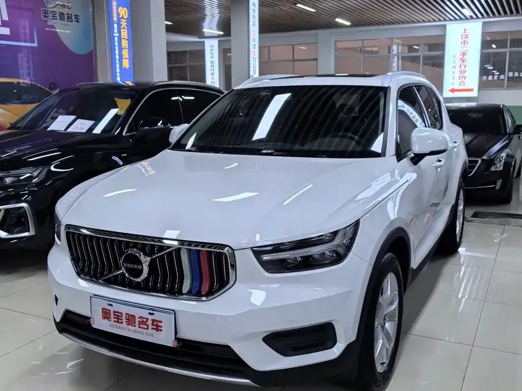 Volvo XC40 2021 из CN, фото 1