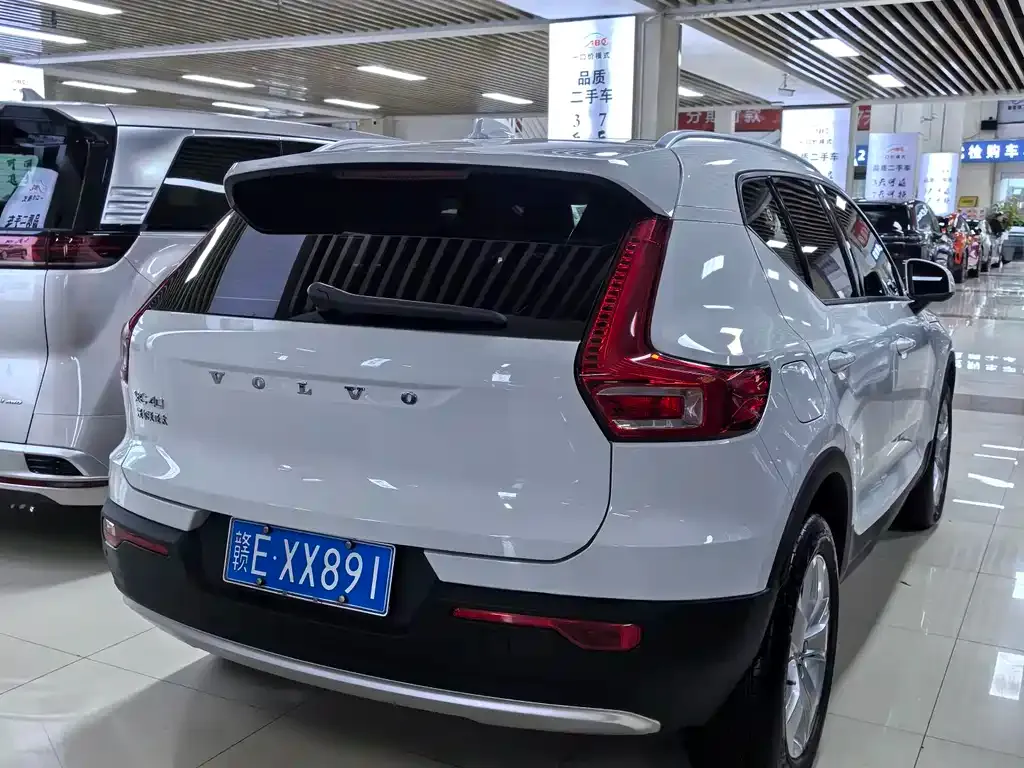 Volvo XC40 2021 из CN, фото 10