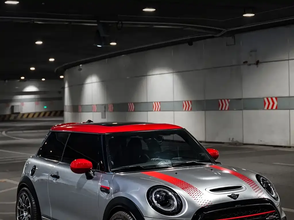 MINI JCW (John Cooper Works) 2022 из CN, фото 2