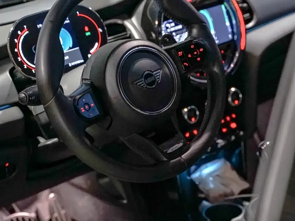 MINI JCW (John Cooper Works) 2022 из CN, фото 6