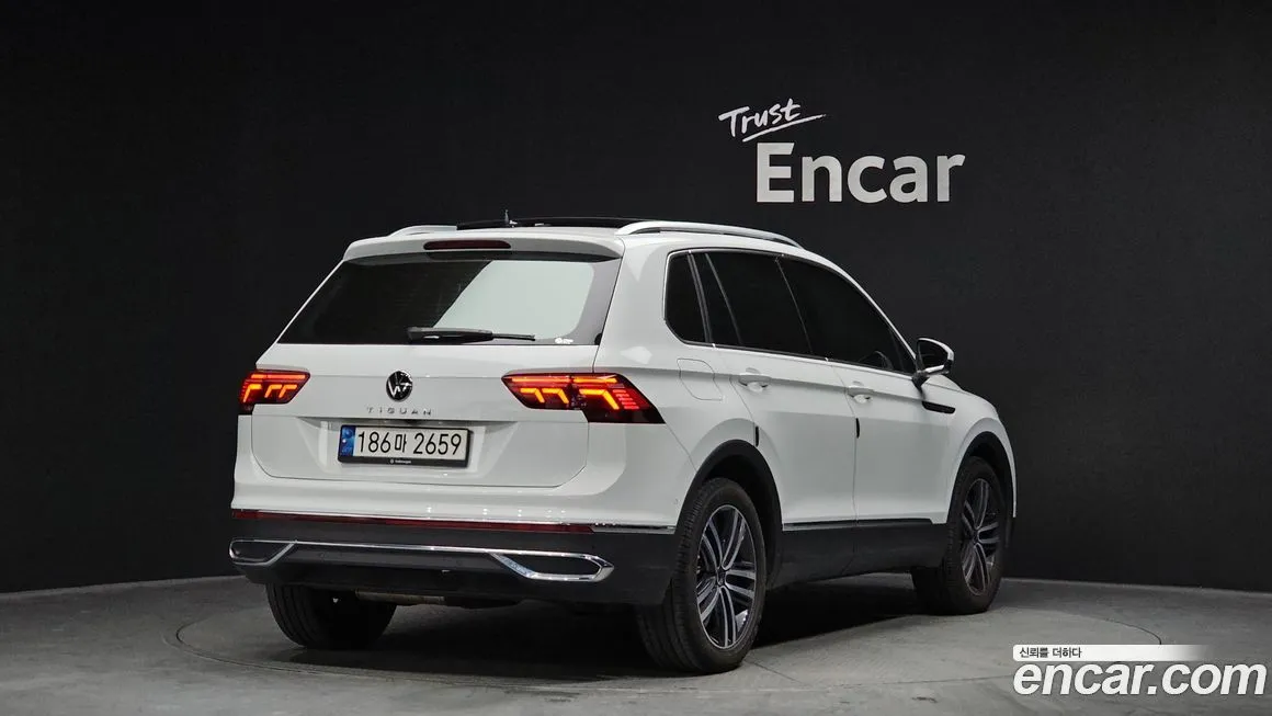 Volkswagen Tiguan — фото 3