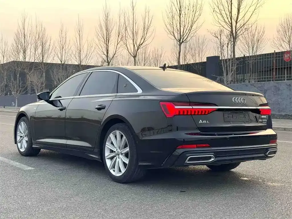 Audi A6L 2021 из CN, фото 7