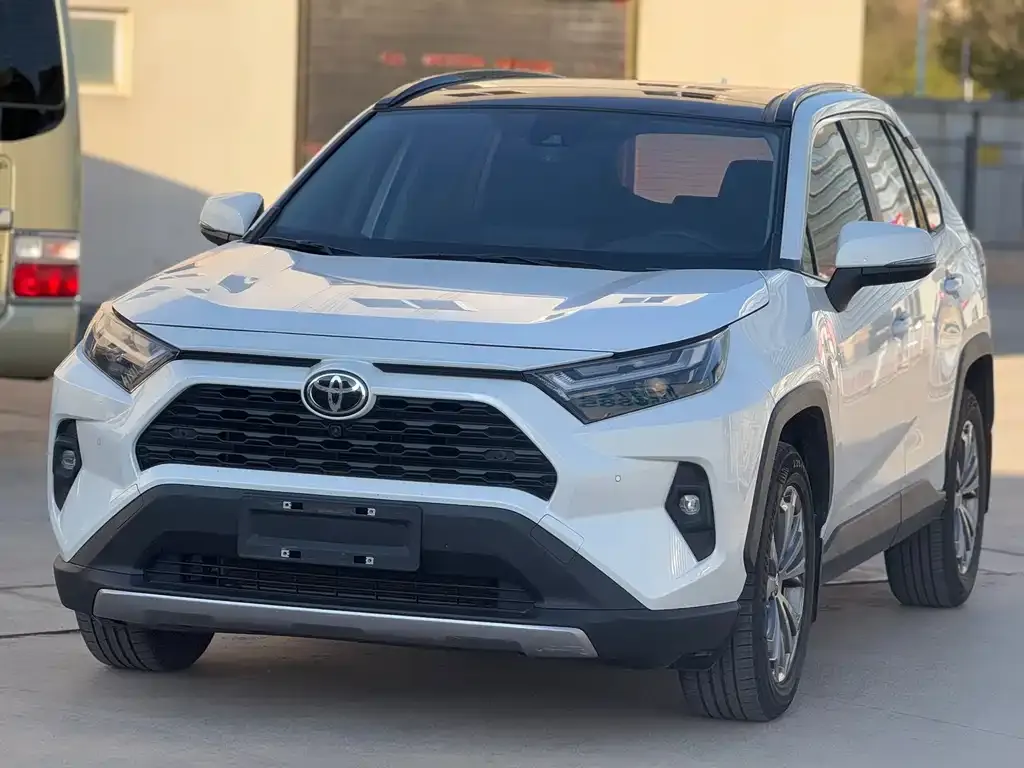 Toyota RAV4 2024 из CN, фото 9
