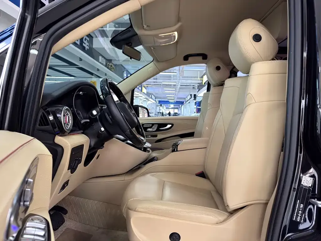 Mercedes-Benz Vito 2023 из CN, фото 4