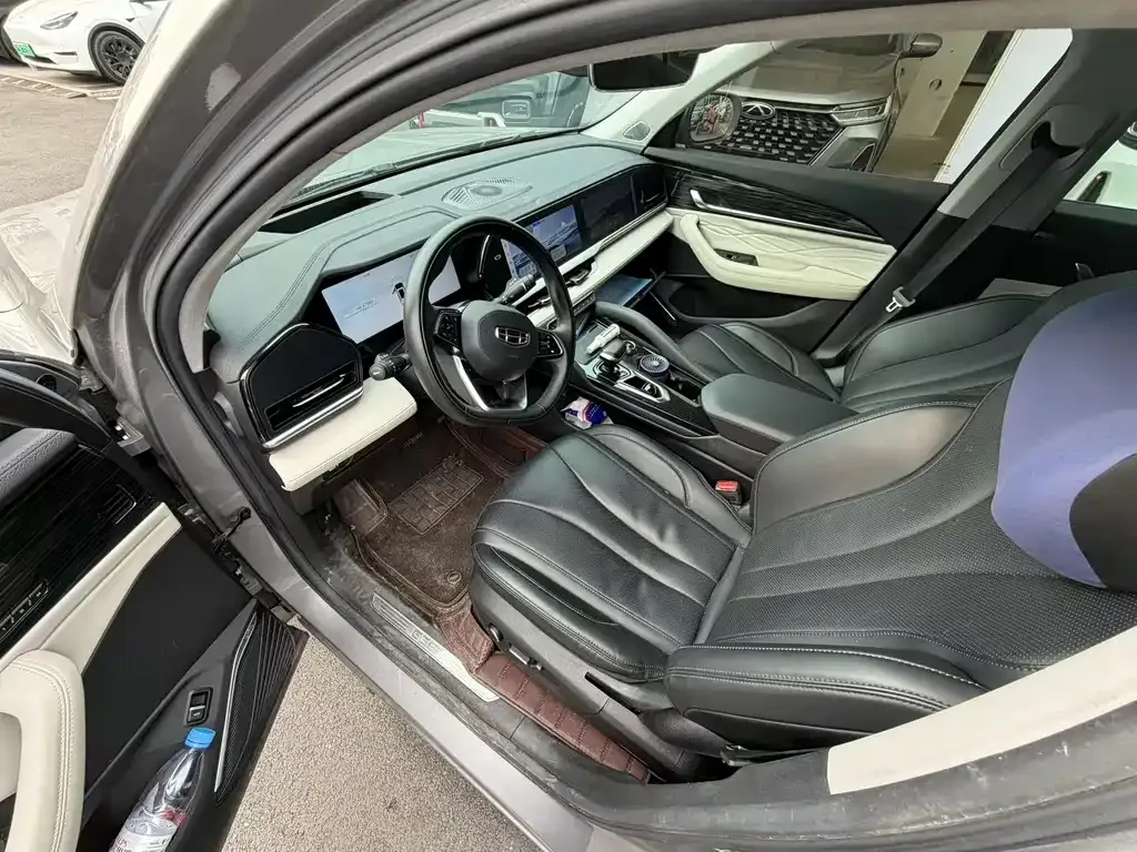 Geely Xingyue L 2023 из CN, фото 4