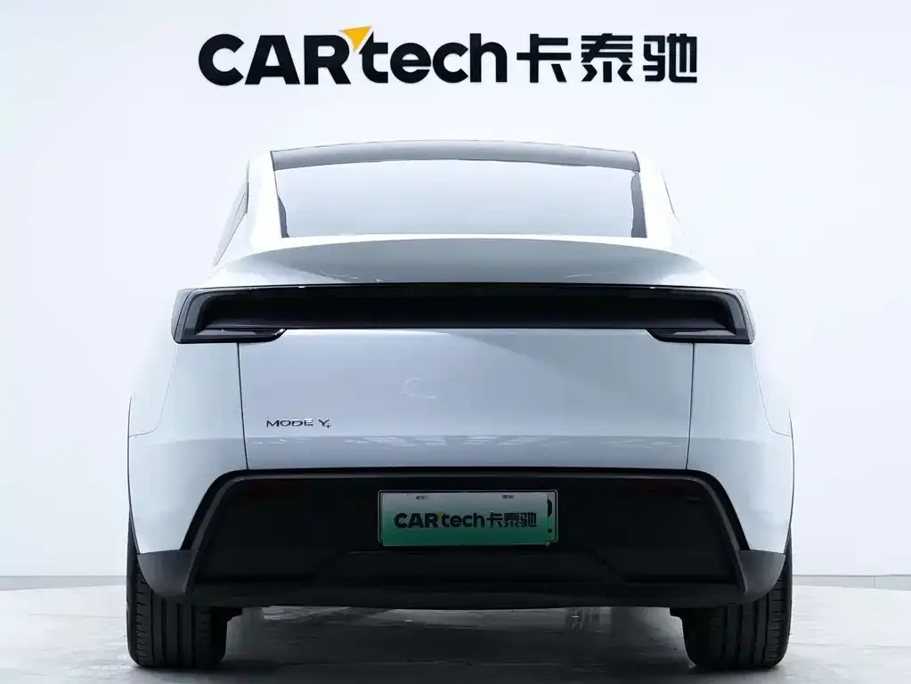 Tesla Model Y 2025 из CN, фото 10