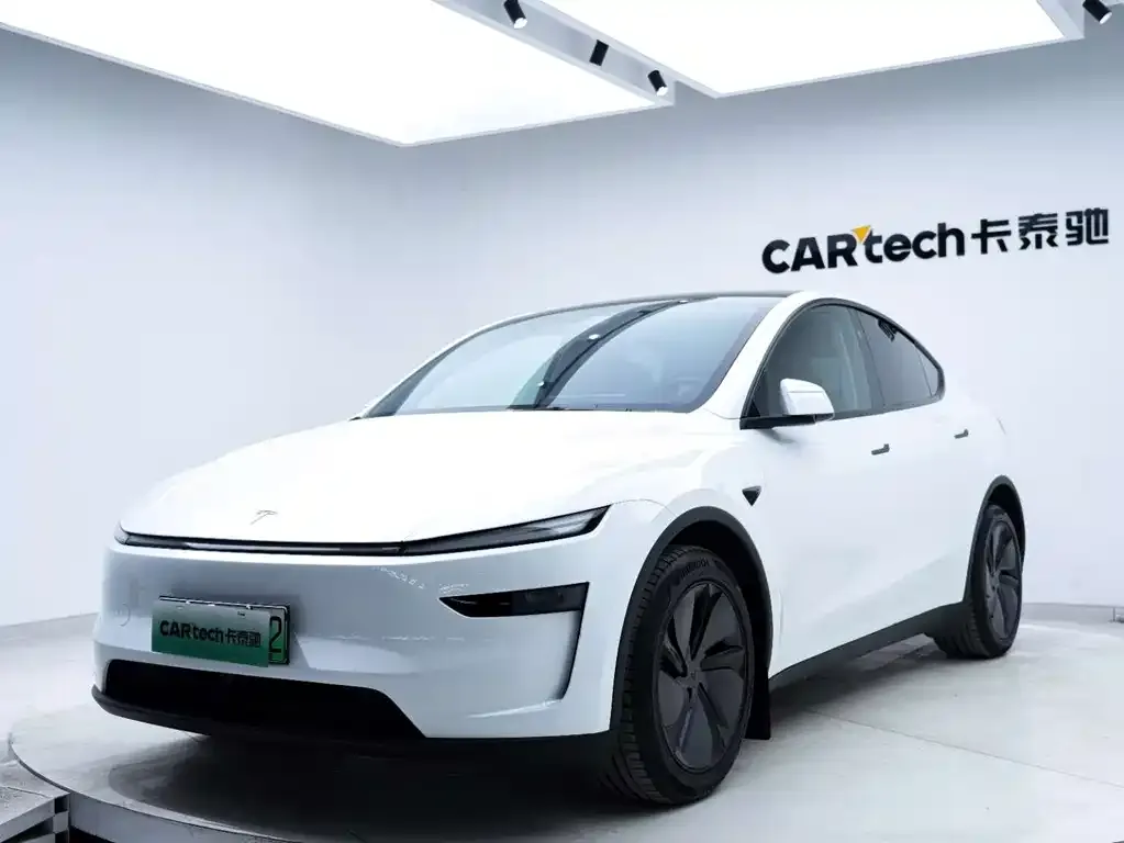 Tesla Model Y 2025 из CN, фото 4
