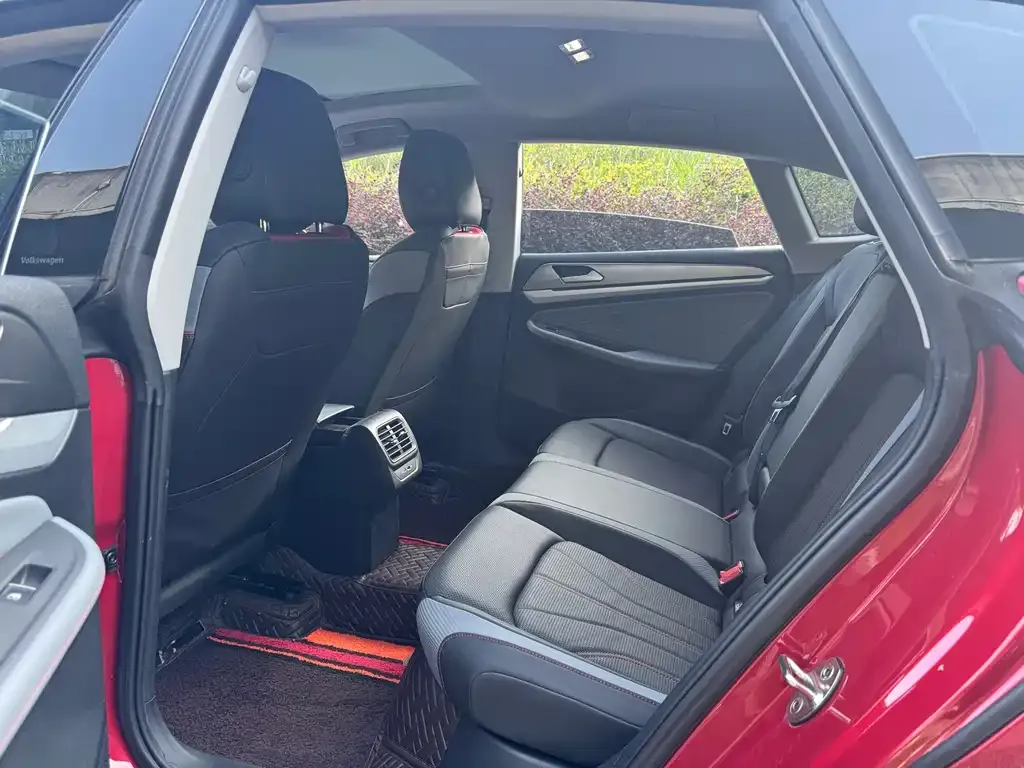 Volkswagen Lamando 2023 из CN, фото 2