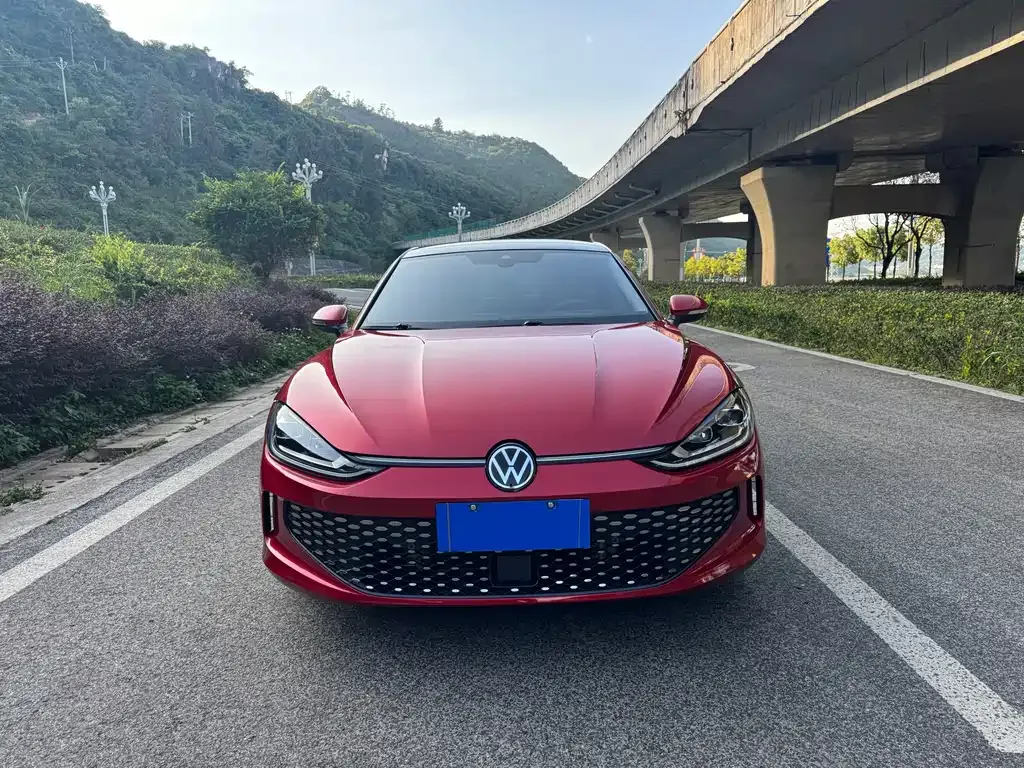 Volkswagen Lamando 2023 из CN, фото 7