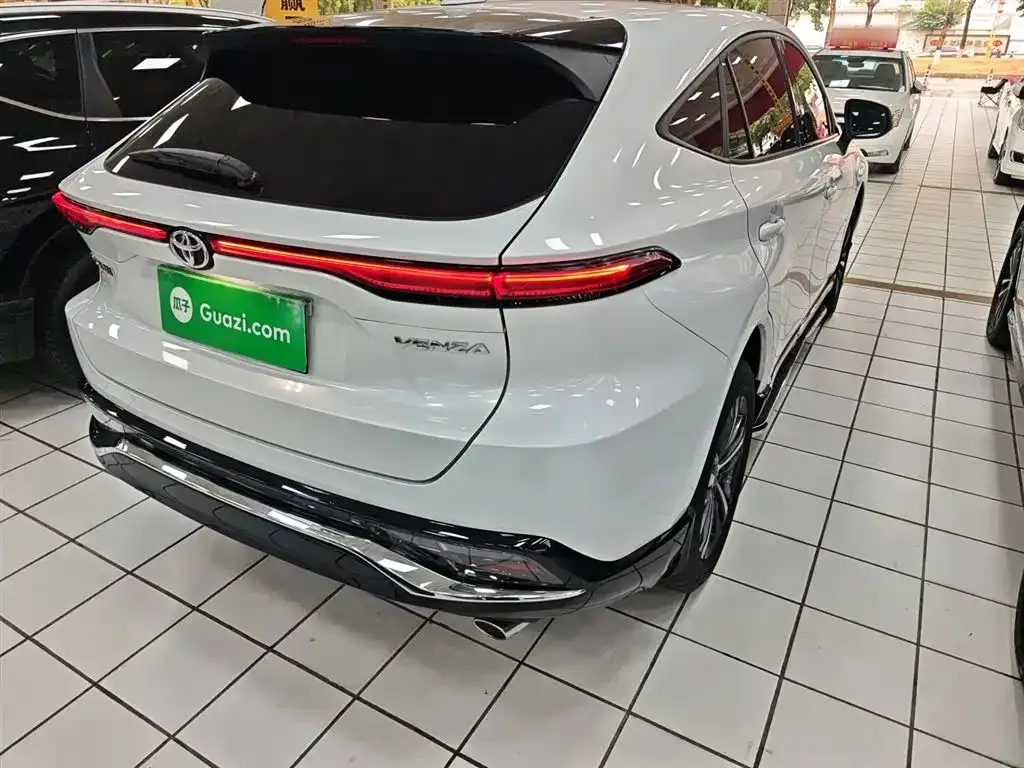 Toyota Venza 2022 из CN, фото 10