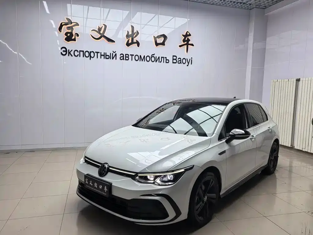 Volkswagen Golf 2022 из CN, фото 1