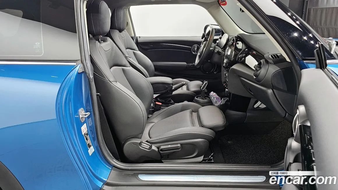Mini Cooper 2022 из KR, фото 9