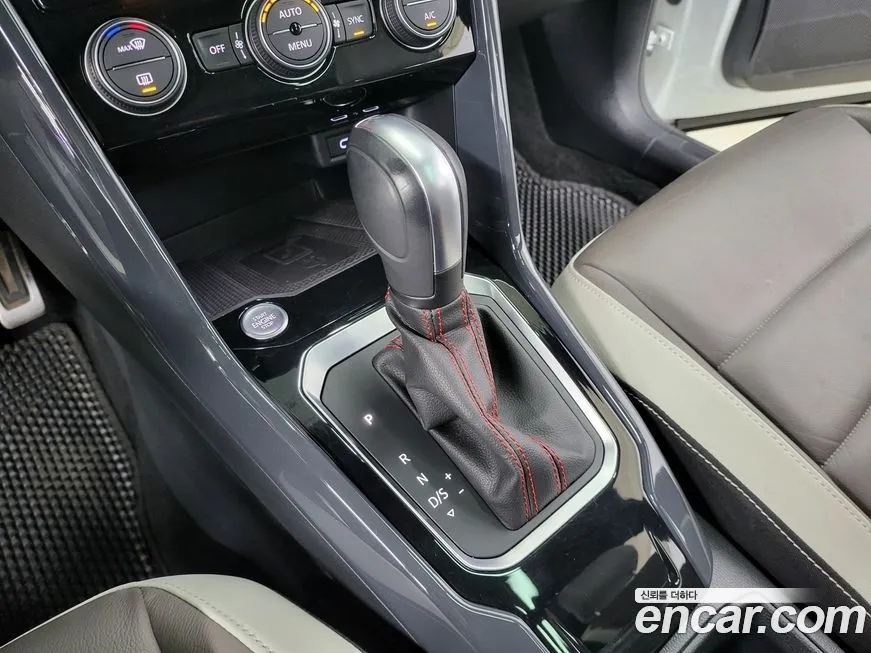 Volkswagen T-Roc 2021 из KR, фото 10