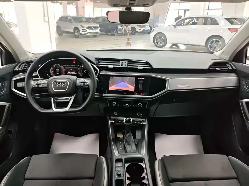 Audi Q3 2022 из CN, фото 9