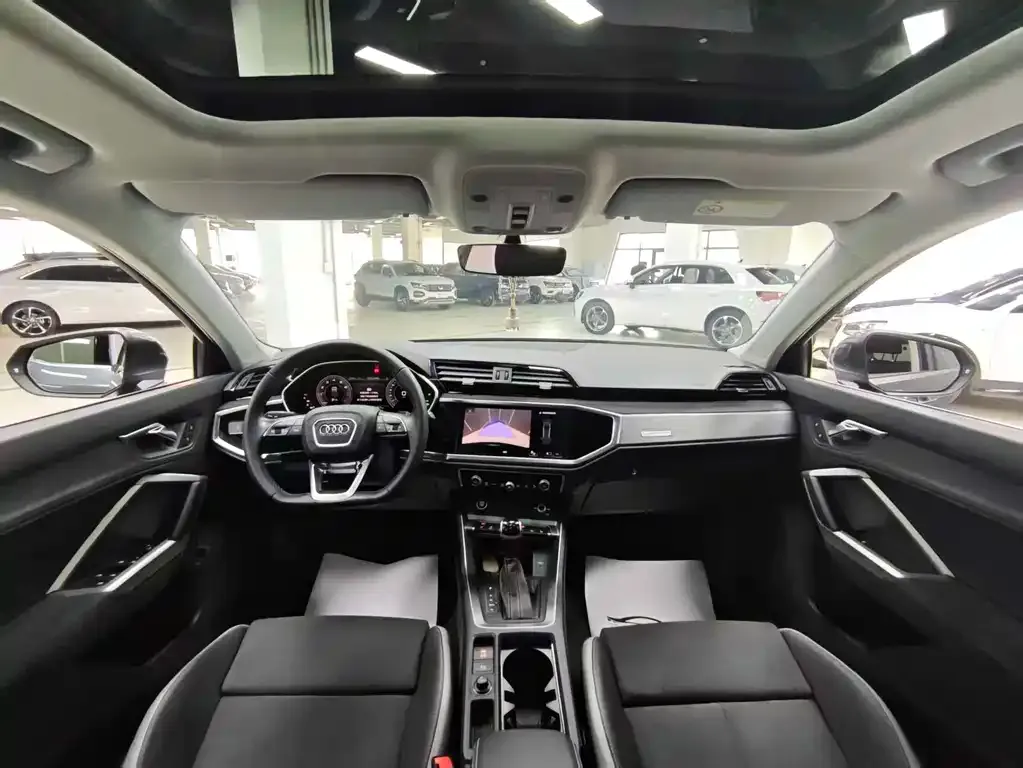 Audi Q3 2022 из CN, фото 3