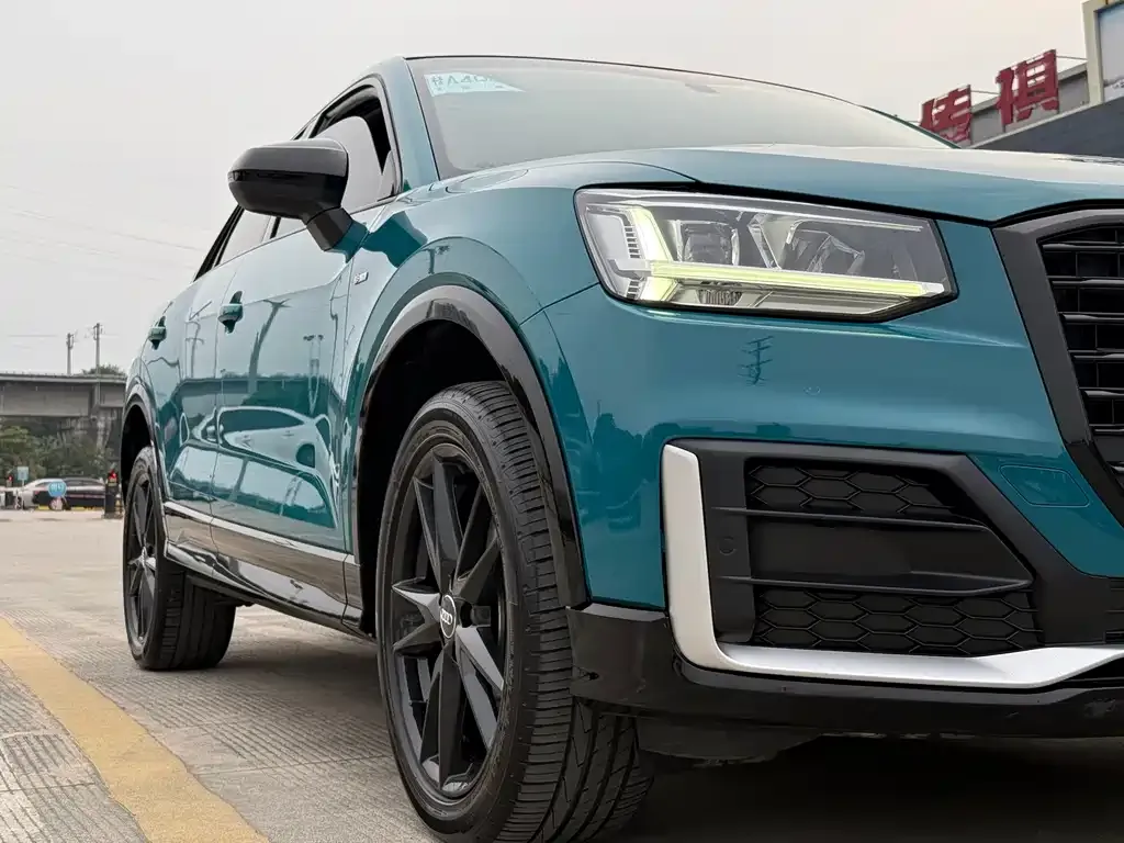 Audi Q2L 2021 из CN, фото 8