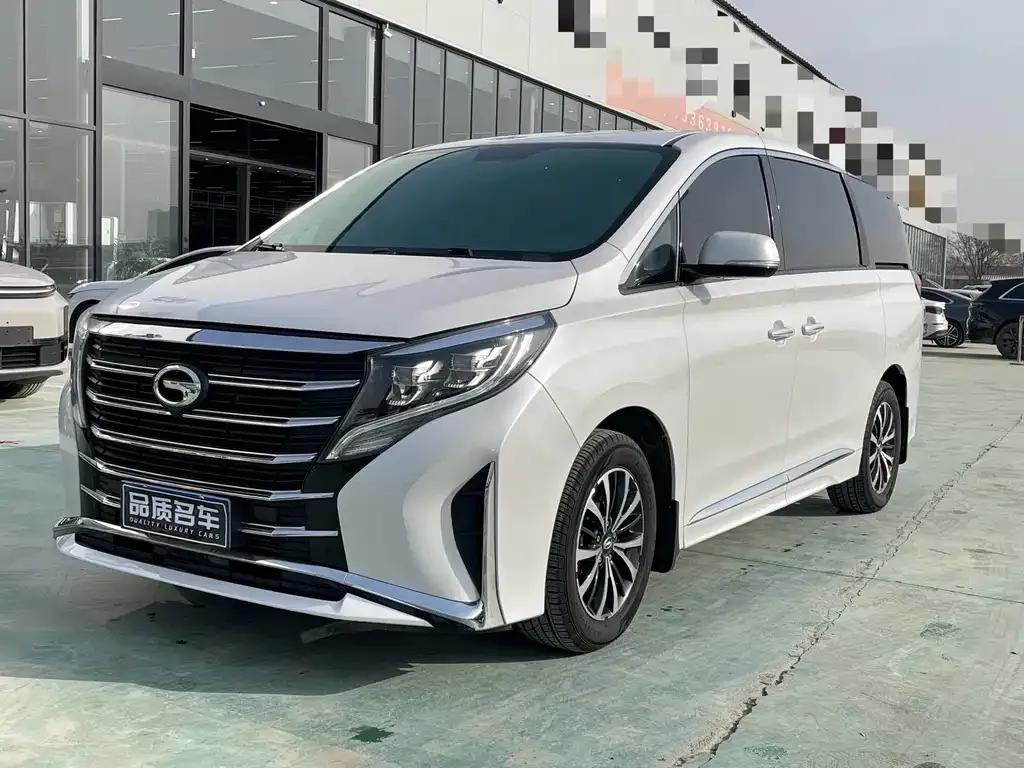GAC Motor Trumpchi M8 — фото 1