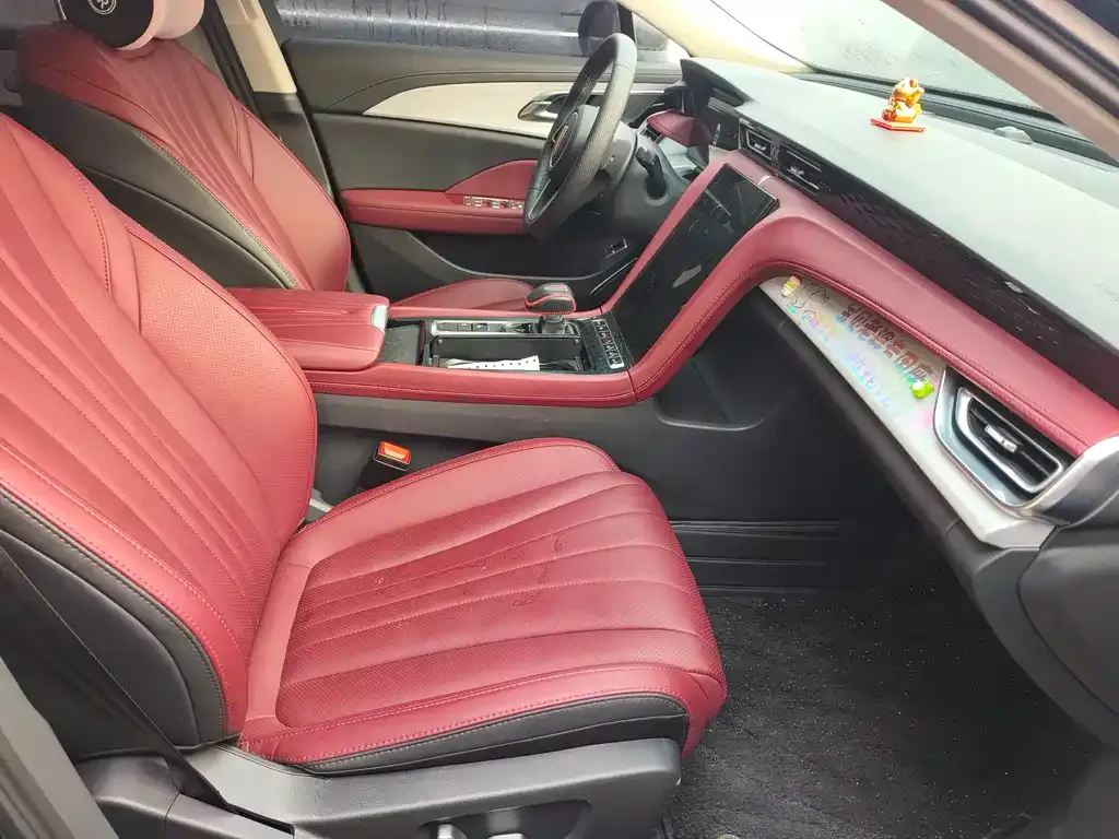 Hongqi H5 2025 из CN, фото 9