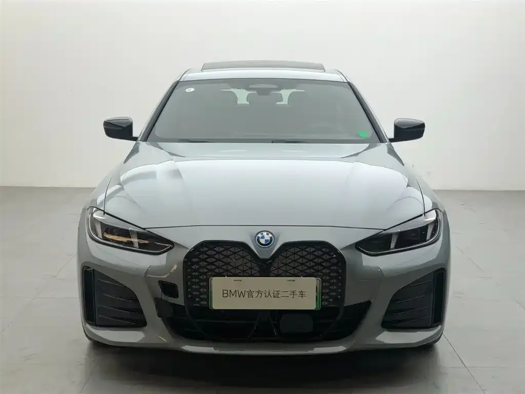 BMW i4 2025 из CN, фото 3