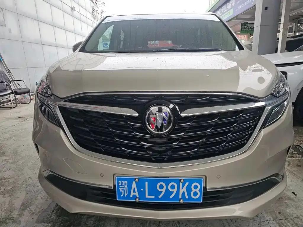 Buick GL8 2022 из CN, фото 3