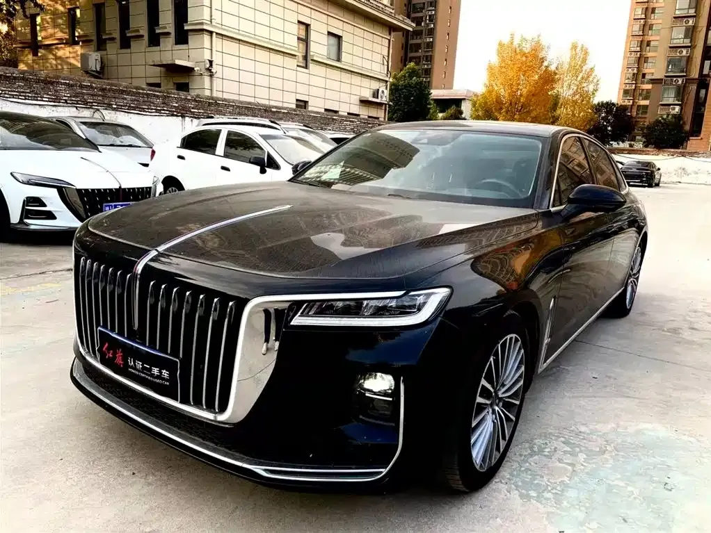 Hongqi H9 — фото 1