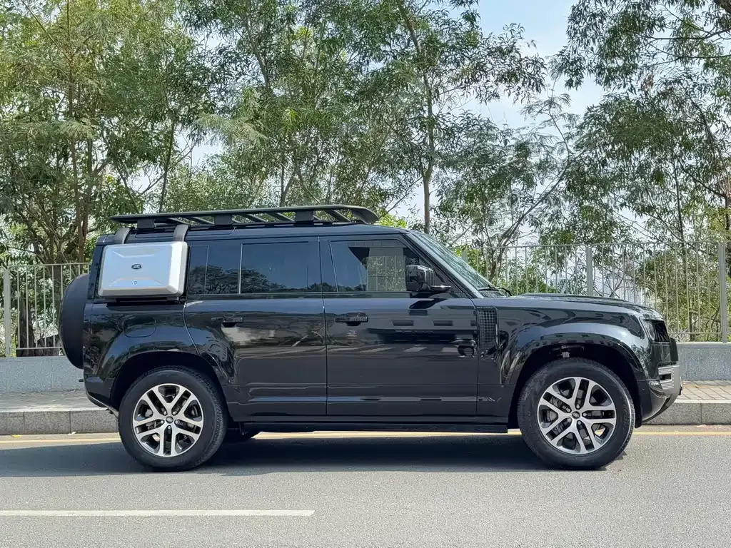 Land Rover Defender 2025 из CN, фото 9