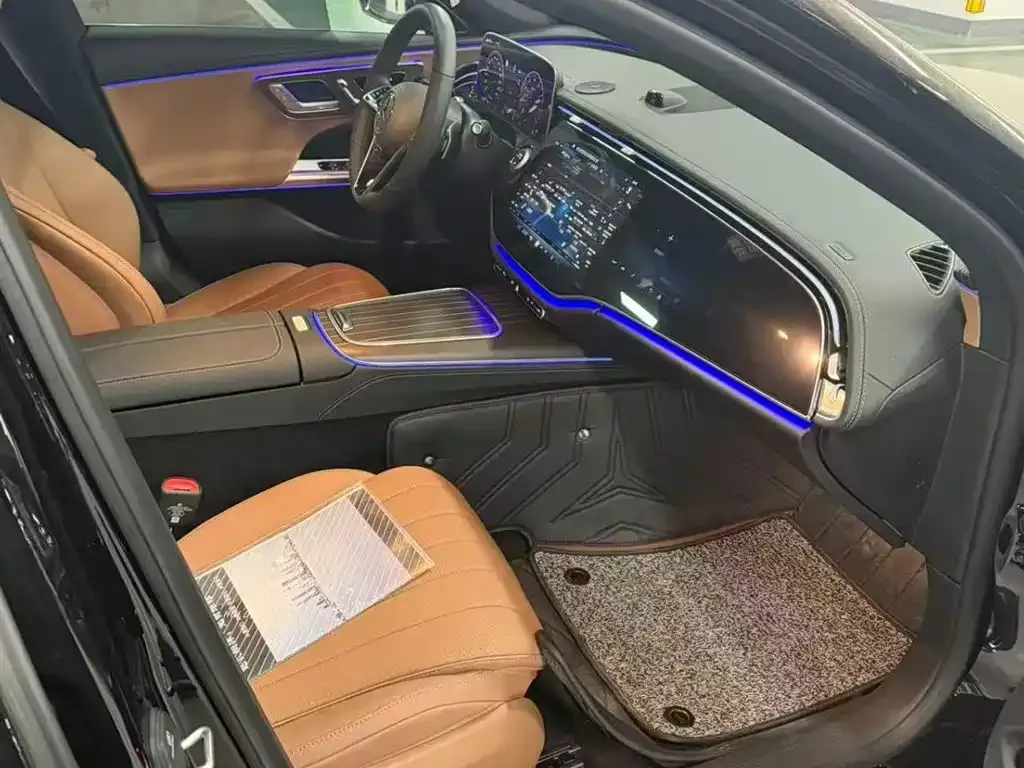 Mercedes-Benz E-Class 2025 из CN, фото 4
