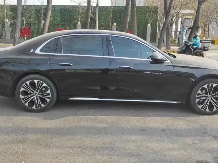 Mercedes-Benz E-Class 2025 из CN, фото 6