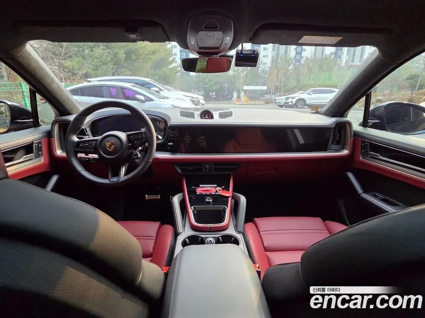 Porsche Cayenne 2025 из KR, фото 3
