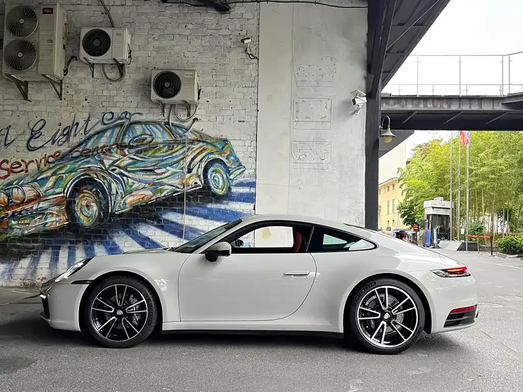 Porsche 911 2024 из CN, фото 3